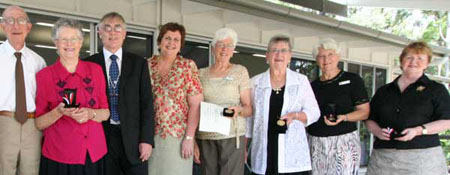 2008 Moderator’s Medals awardees present at the Synod meeting on Sunday 2 November with Moderator Rev Bruce Johnson and UnitingCare CEO Anne Cross. Photo by Osker Lau